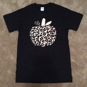 NWT Leopard Pumpkin Tee🐆